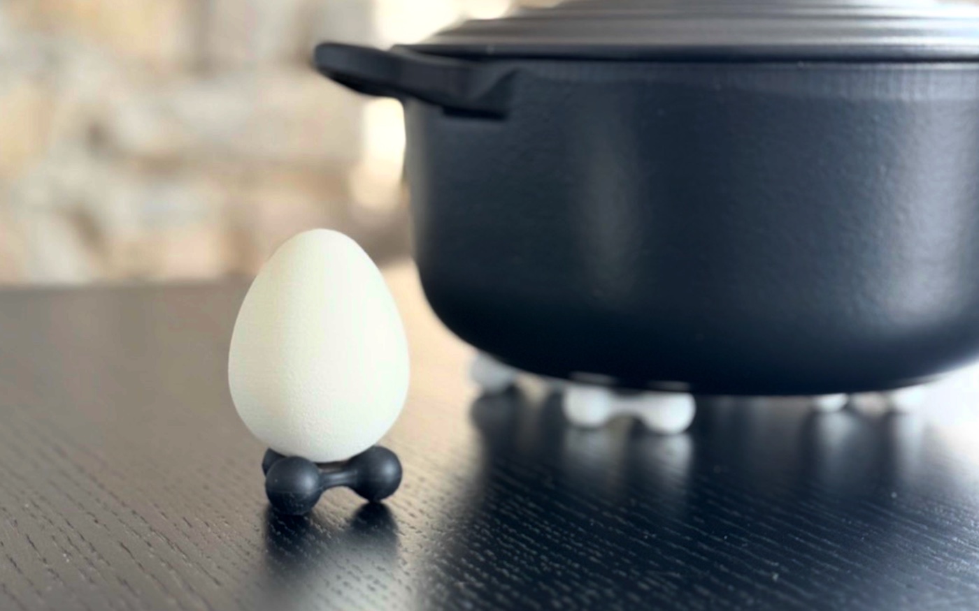 creggles – egg cup and trivet
